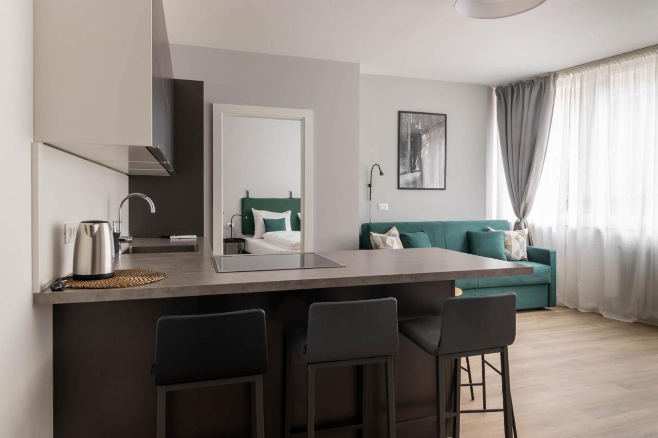 Apartments Iris Merano Esterno foto