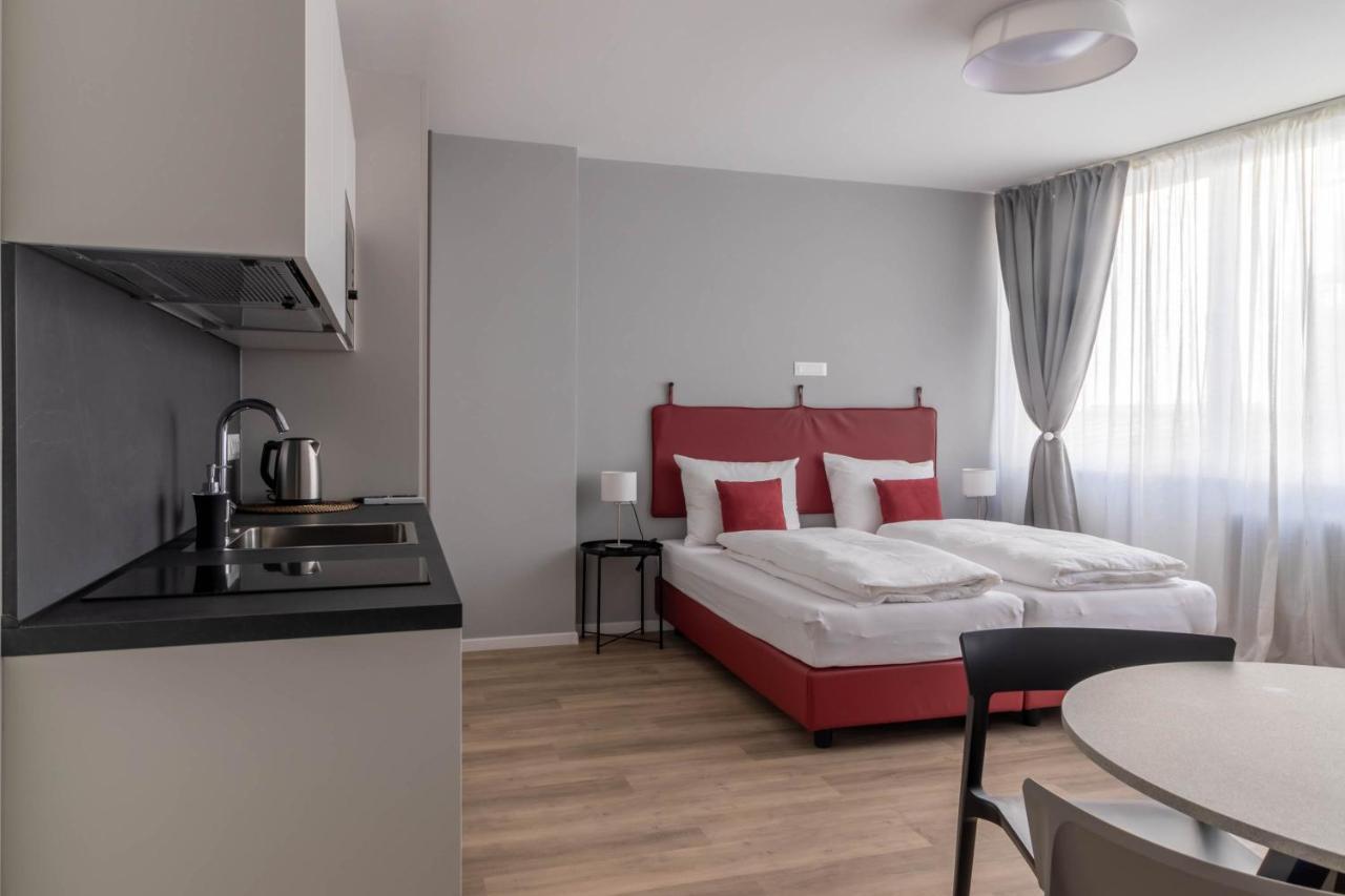 Apartments Iris Merano Esterno foto
