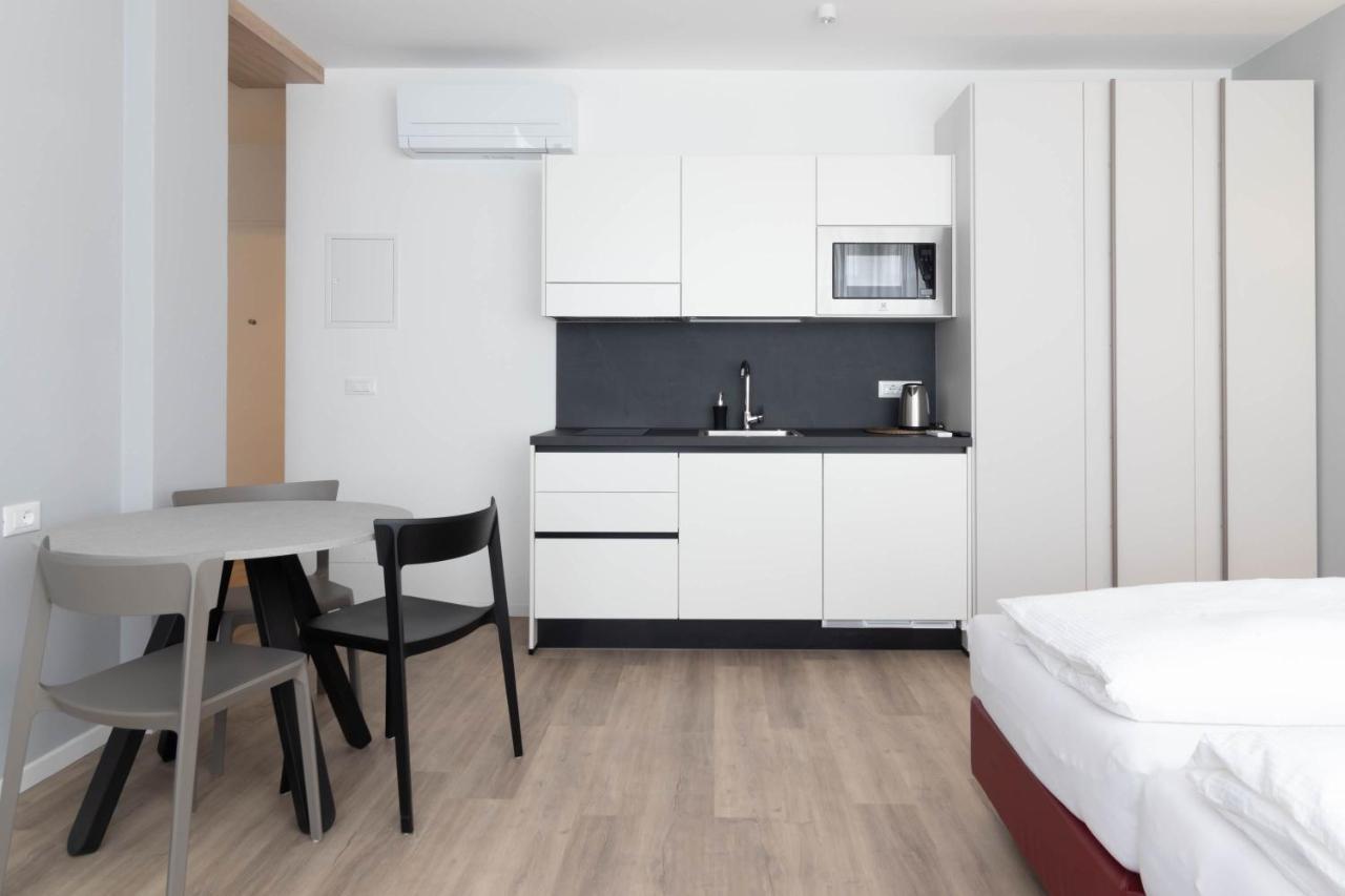 Apartments Iris Merano Esterno foto