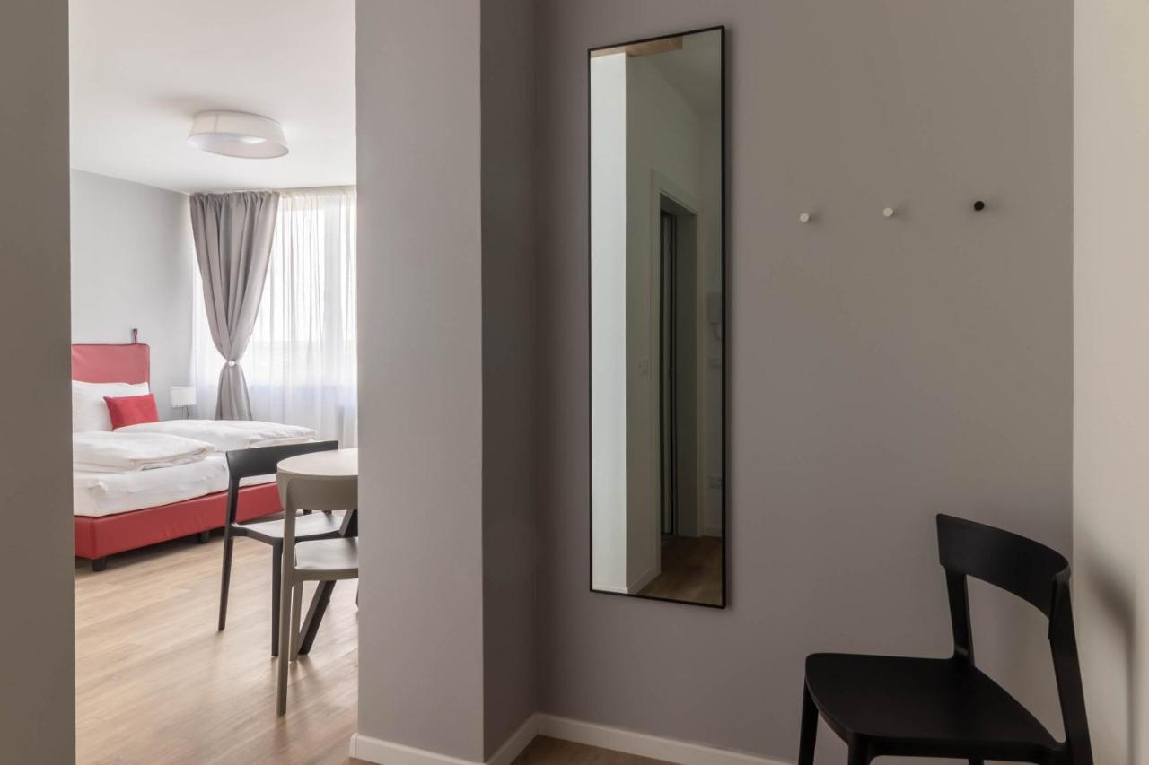 Apartments Iris Merano Esterno foto